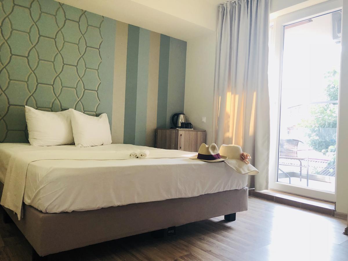 Anna By The Sea Hotel Ефорие Суд Екстериор снимка
