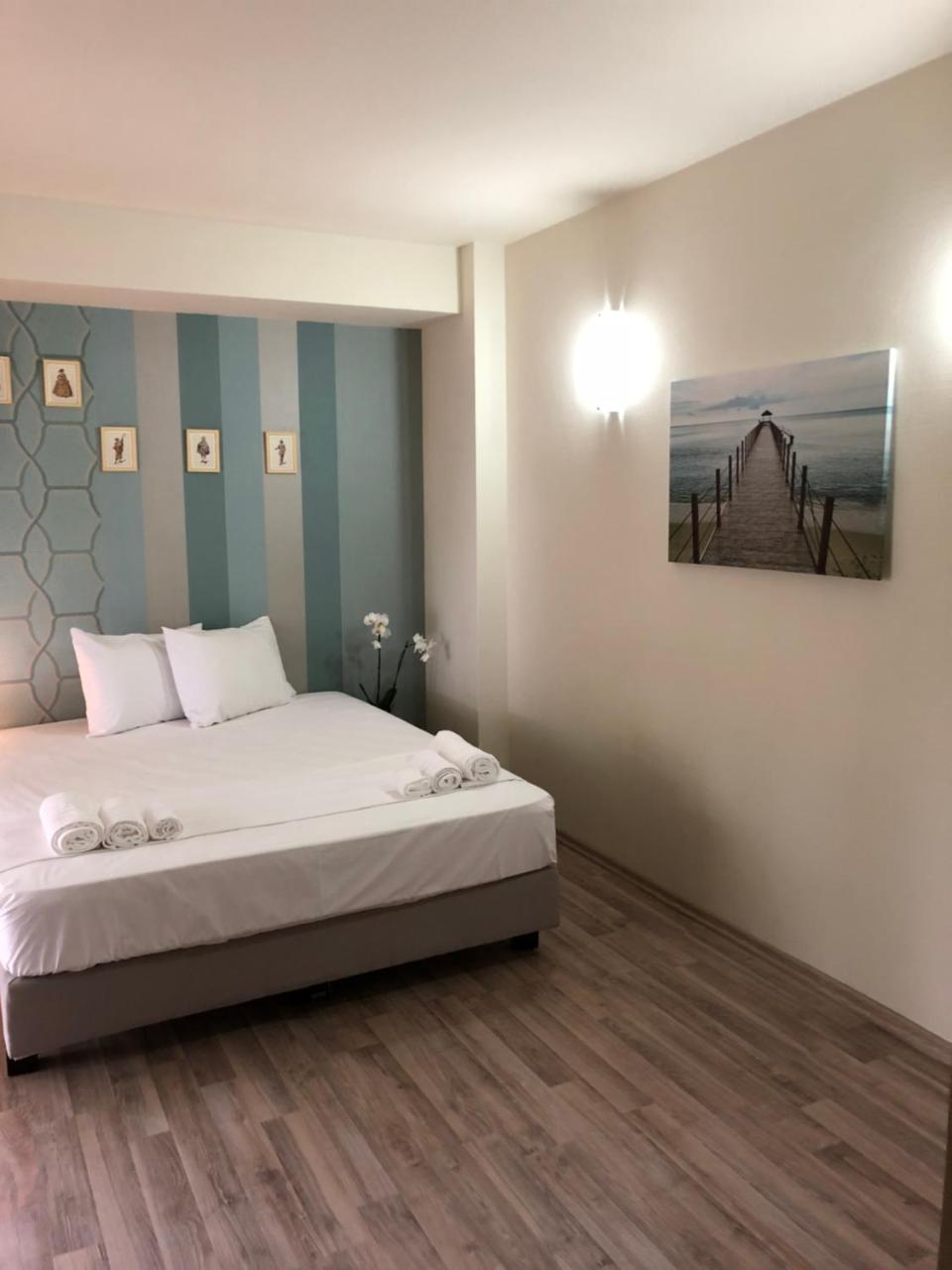 Anna By The Sea Hotel Ефорие Суд Екстериор снимка